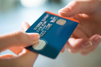 The Impact of Interest Rates on Refinancing Credit Card Debt